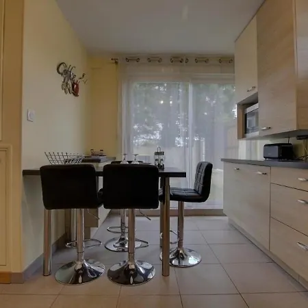 House - 3 Pers, 45 M2, 2/1 * Neyron